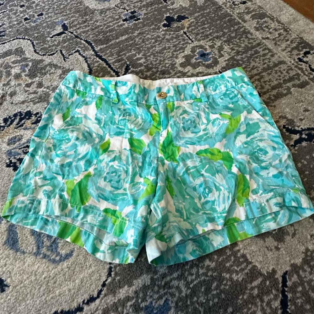Lilly Pulitzer Callahan Light Green and White Shorts